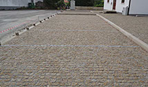 Estacionamento em cubo de granito 10 x 10 cm
